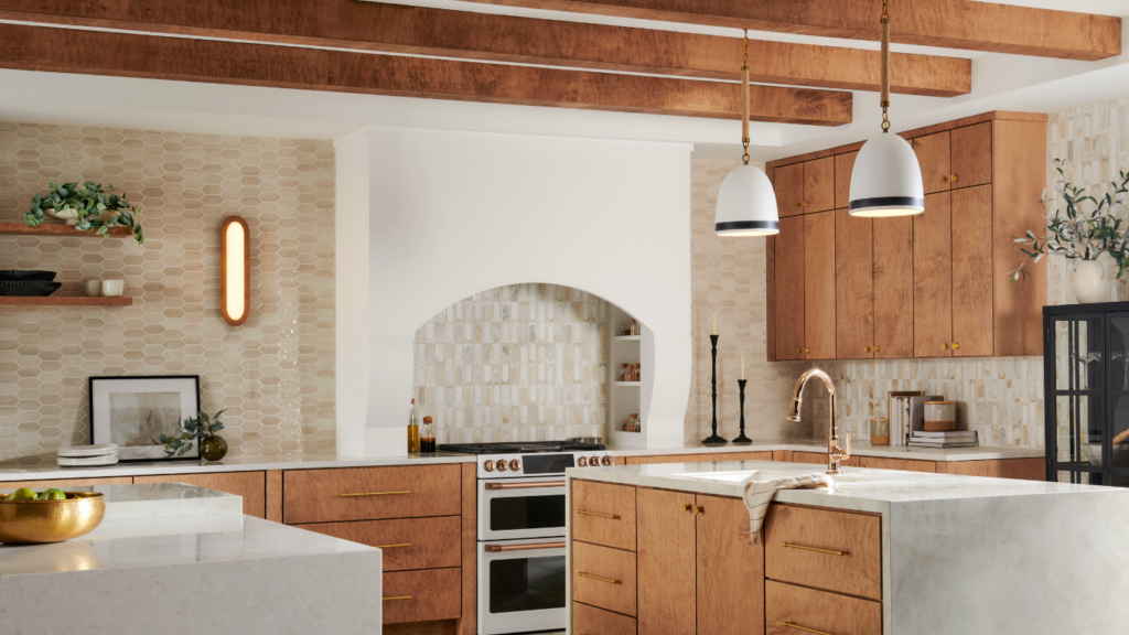 How to Use Pendant Lights to Add Style to Your Kitchen